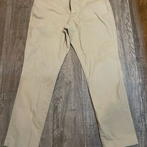 Men’s GAP khaki’s
